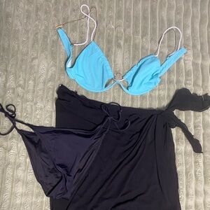 PrettyLittleThing Turquoise Bikini Top